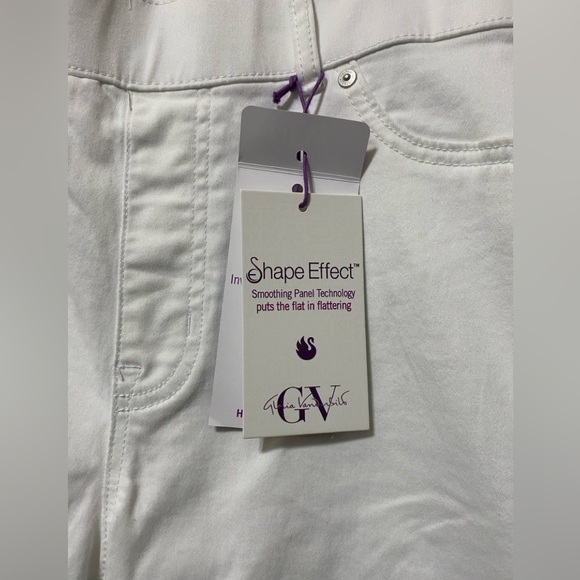 NWT Gloria Vanderbilt High Rise Bermuda Short - Picture 4 of 5